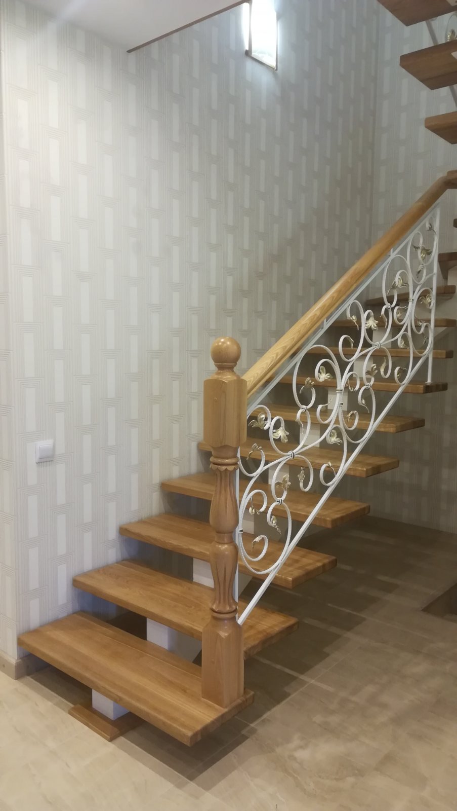 Деревянная лесница
